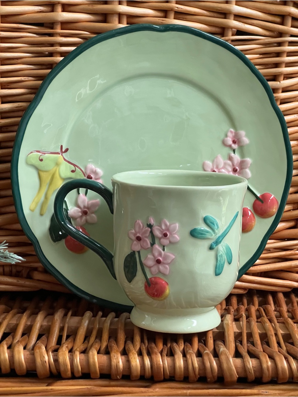 Anthropologie Faye mug and desert plate set